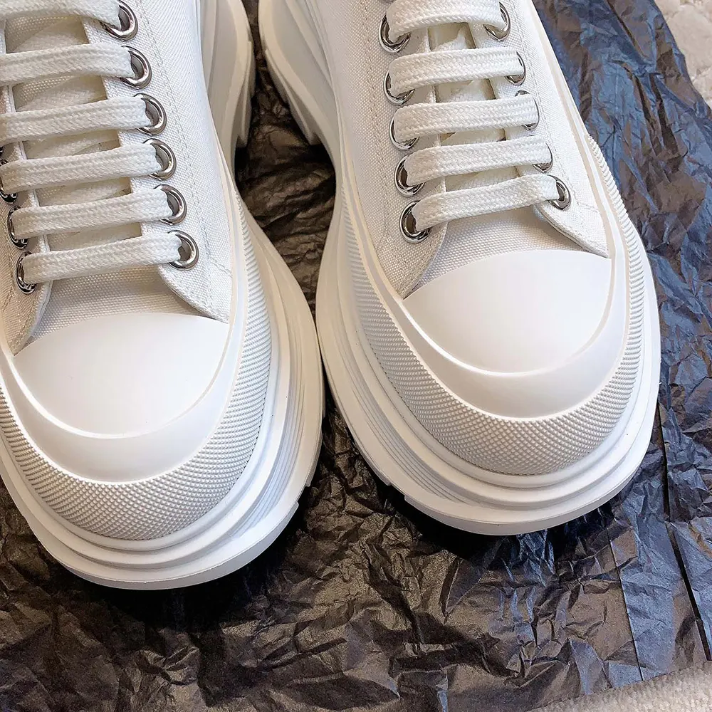 Alexander Mcqueen Unisex Tread Slick Lace Up in White - image 9