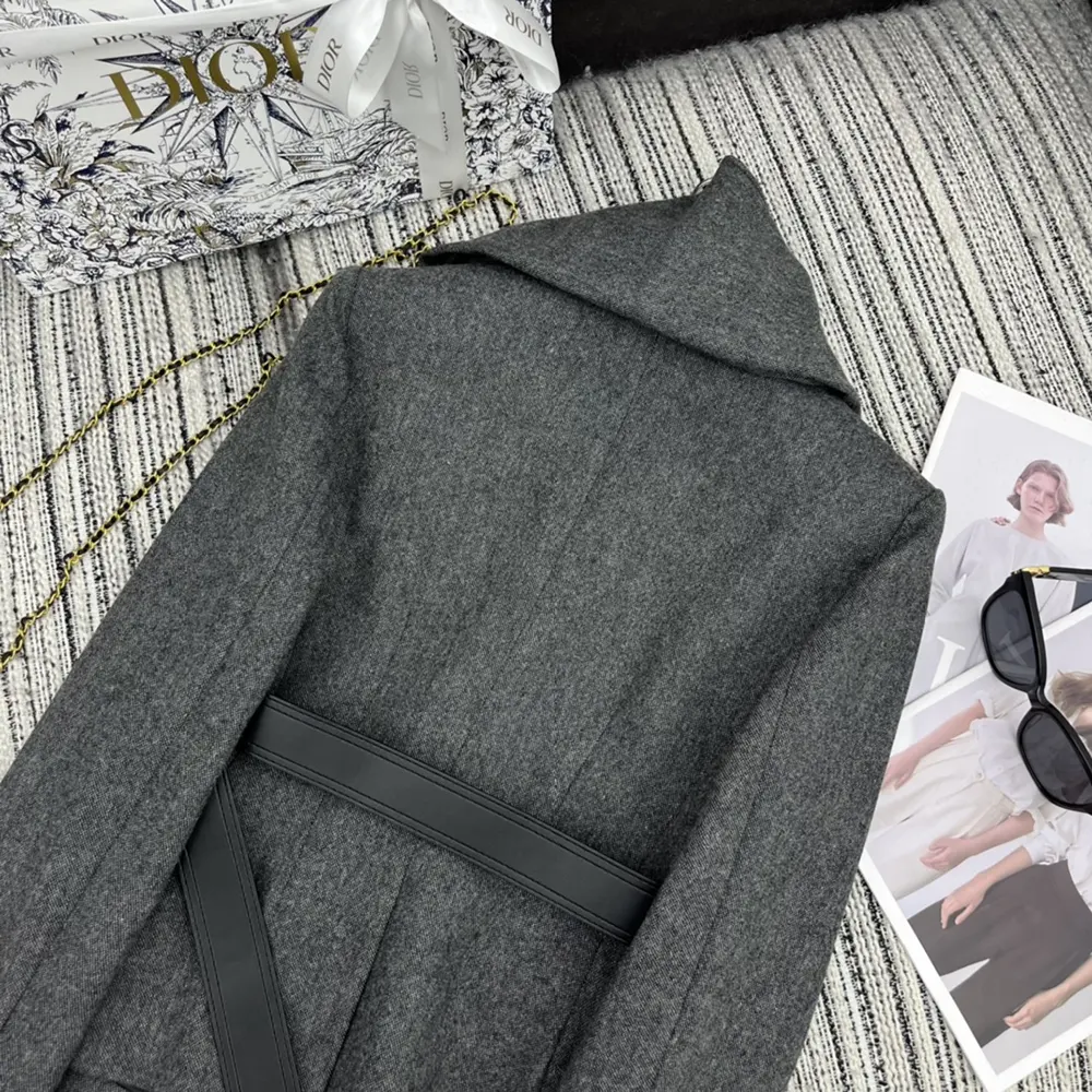 Dior Women Belted Jacket with Removable Scarf Gray Virgin Wool Tweed - image 7