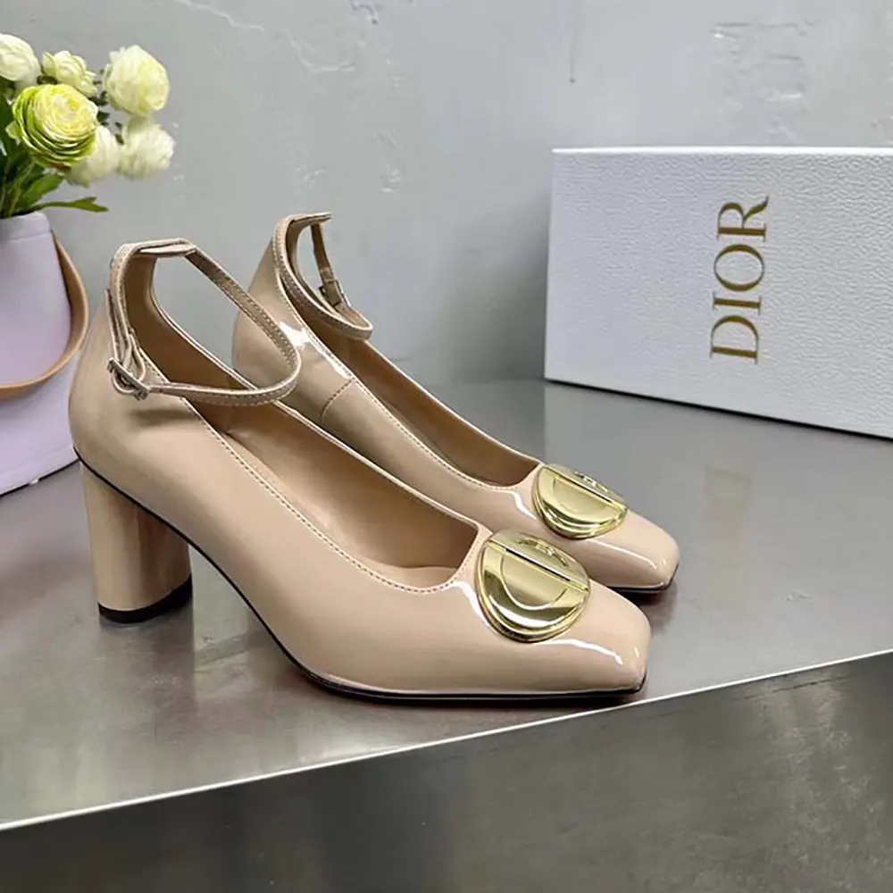 Overhead shot showing sandy nude color and heel of Dior Women CD Forever Dior Pump