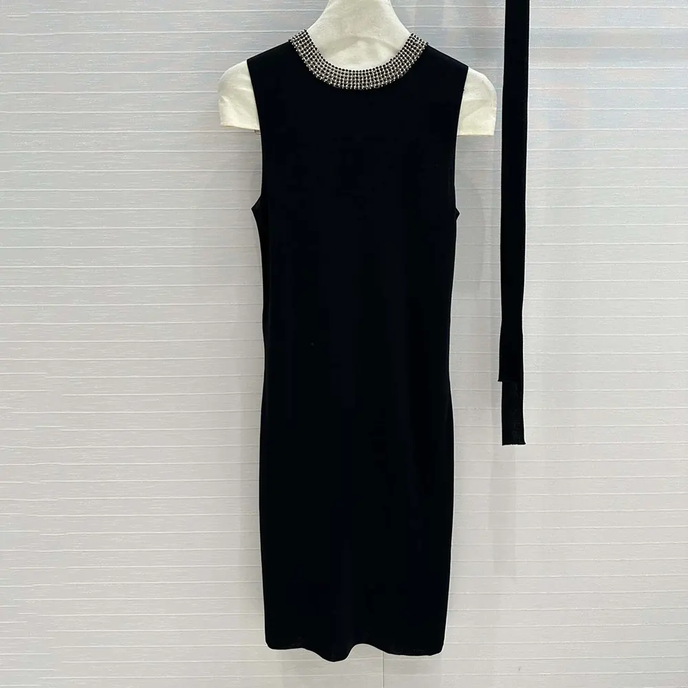 Close-up of embroidery on Dior Women Embroidered Tunic Black Silk Ribbed Knit