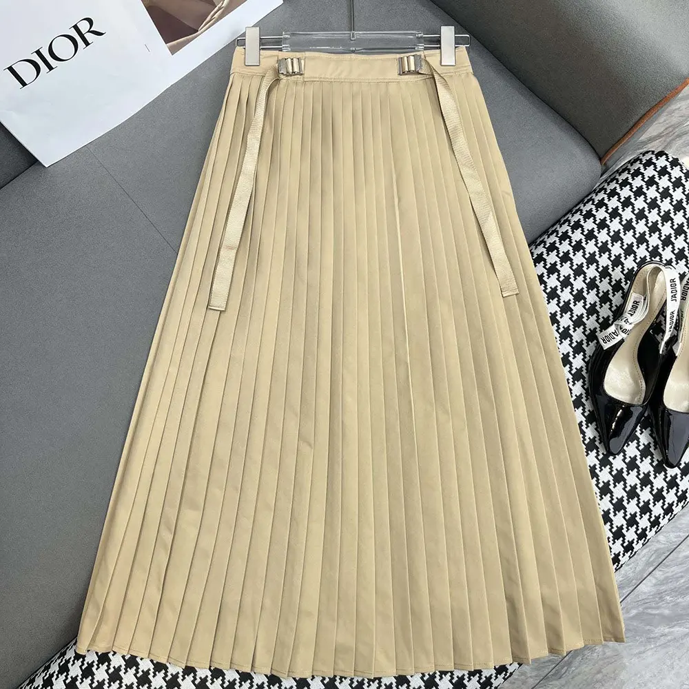 Close-up of pleated detail on Dior Women Pleated Mid-Length Skirt