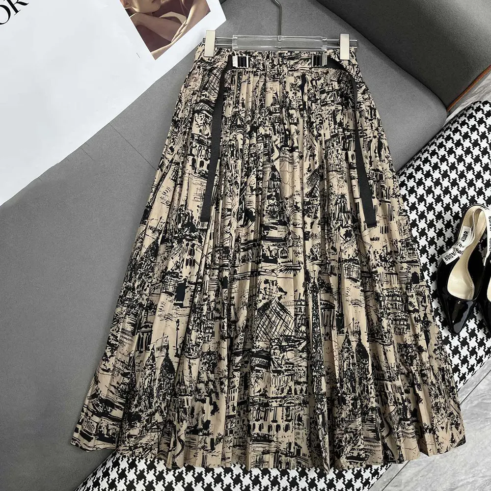 Close-up of pleated detailing on Dior Women Pleated Mid-Length Skirt