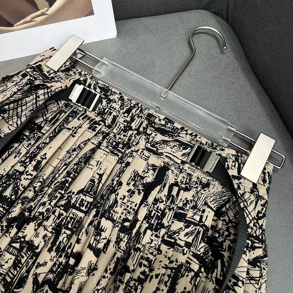 Dior Women Pleated Mid-Length Skirt Beige and Black Cotton Gabardine with Paris Allover Motif - image 5