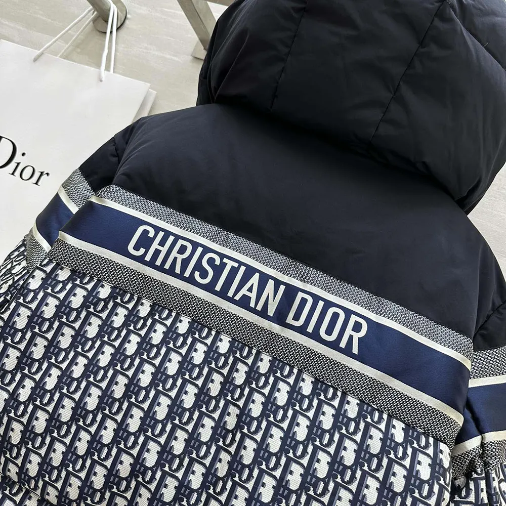 Dior Men Reversible Cropped Puffer Jacket Blue and Ecru Dior Oblique Quilted Technical Taffeta - image 7