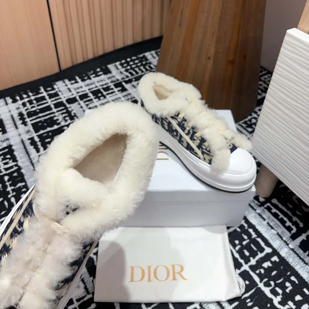 Dior Women Walk’n’Dior Platform Sneaker Deep Blue Dior Oblique Embroidered Cotton - image 8
