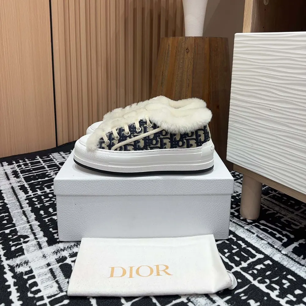 Dior Women Walk’n’Dior Platform Sneaker Deep Blue Dior Oblique Embroidered Cotton - image 6