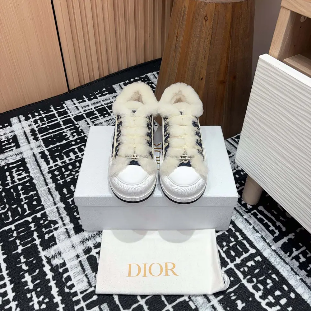 Close-up of embroidered cotton and silver hardware on Dior Women Walk’n’Dior Platform Sneaker