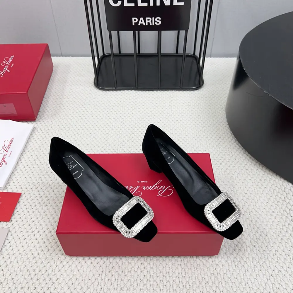 Roger Vivier Women Belle Vivier Pumps in Satin-Black - image 4