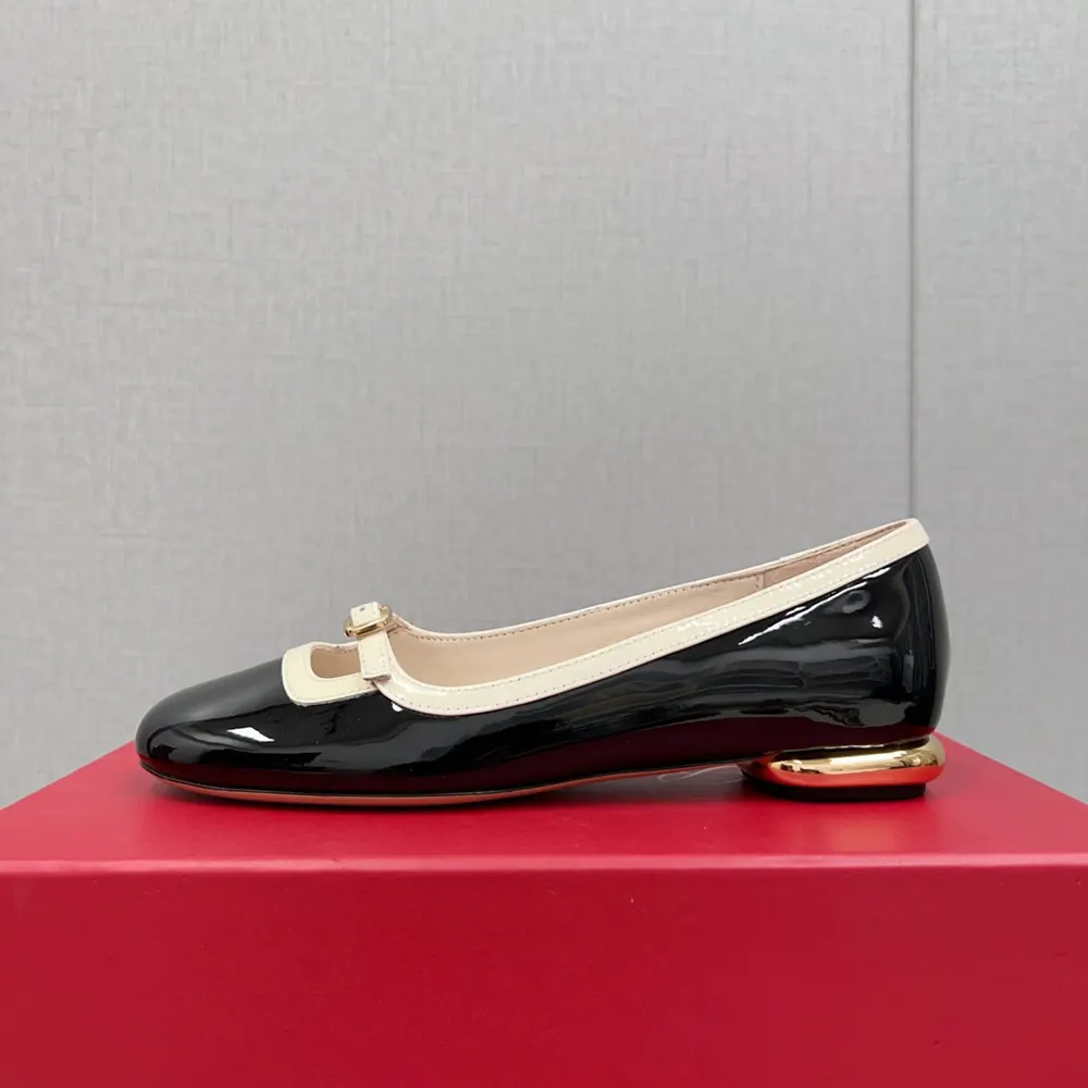 Roger Vivier Women Viv’ Podium Ballerinas in Patent Leather-Black - image 6