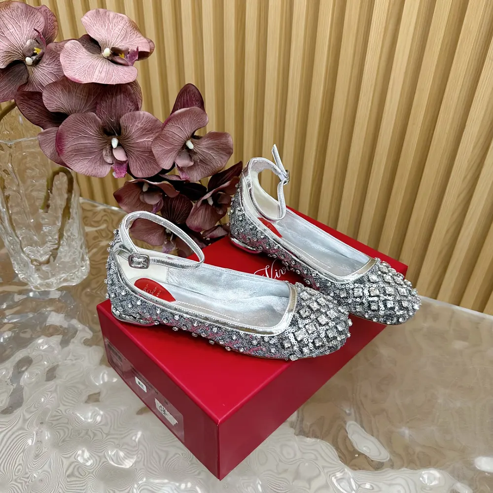 Top view of Roger Vivier Women Viv’ Podium Ballerinas in Sequins highlighting elegant silhouette