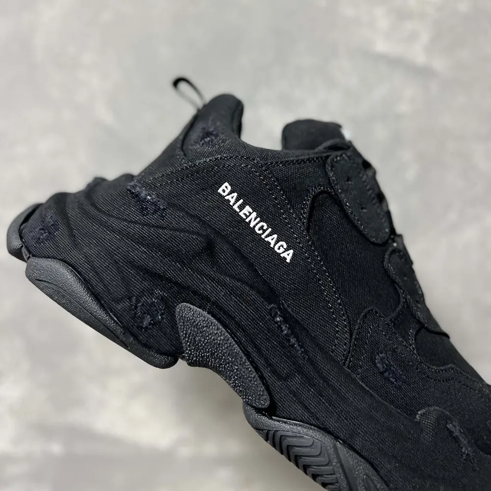Balenciaga Unisex Triple S Sneaker in Black - image 9
