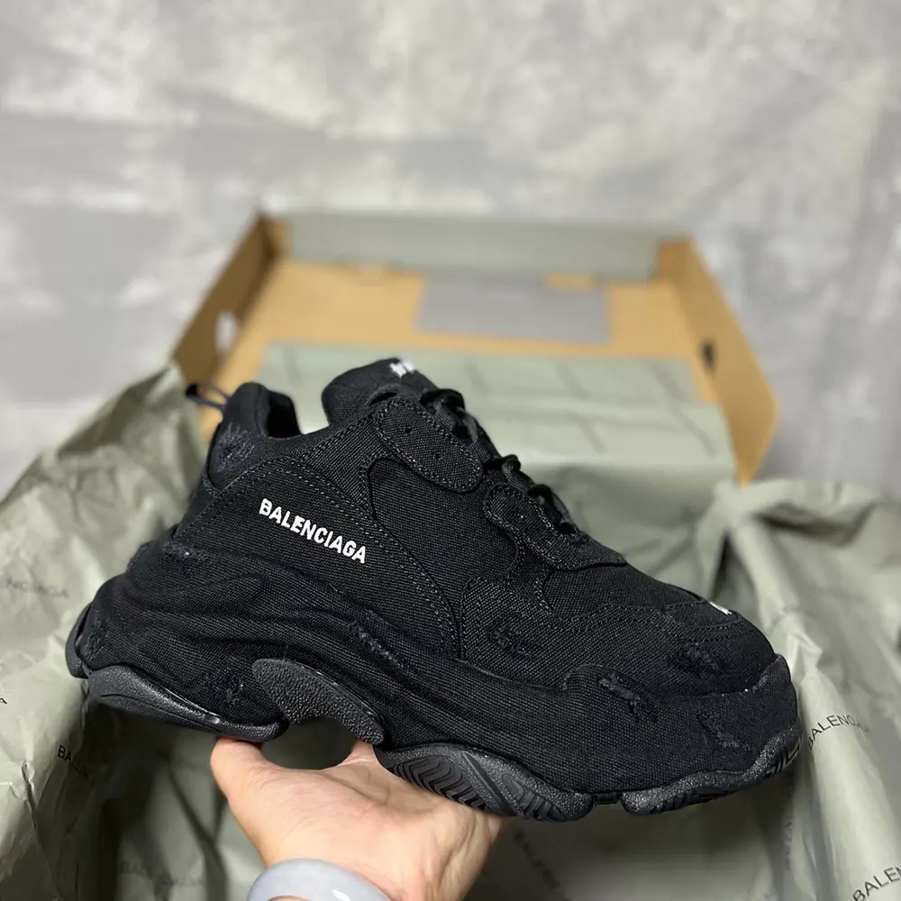 Balenciaga Unisex Triple S Sneaker in Black - image 8