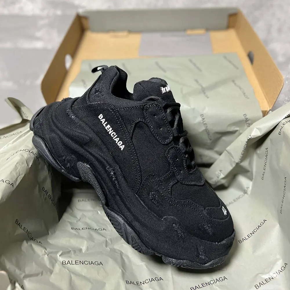 Balenciaga Unisex Triple S Sneaker in Black - image 4