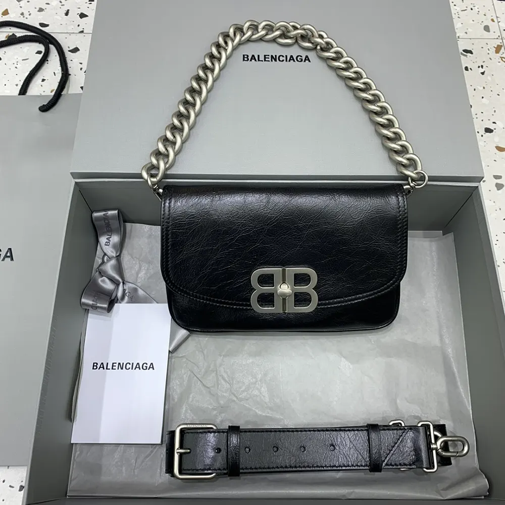 Close-up on BB logo hardware detail of Balenciaga Women BB Soft Small Flap Bag