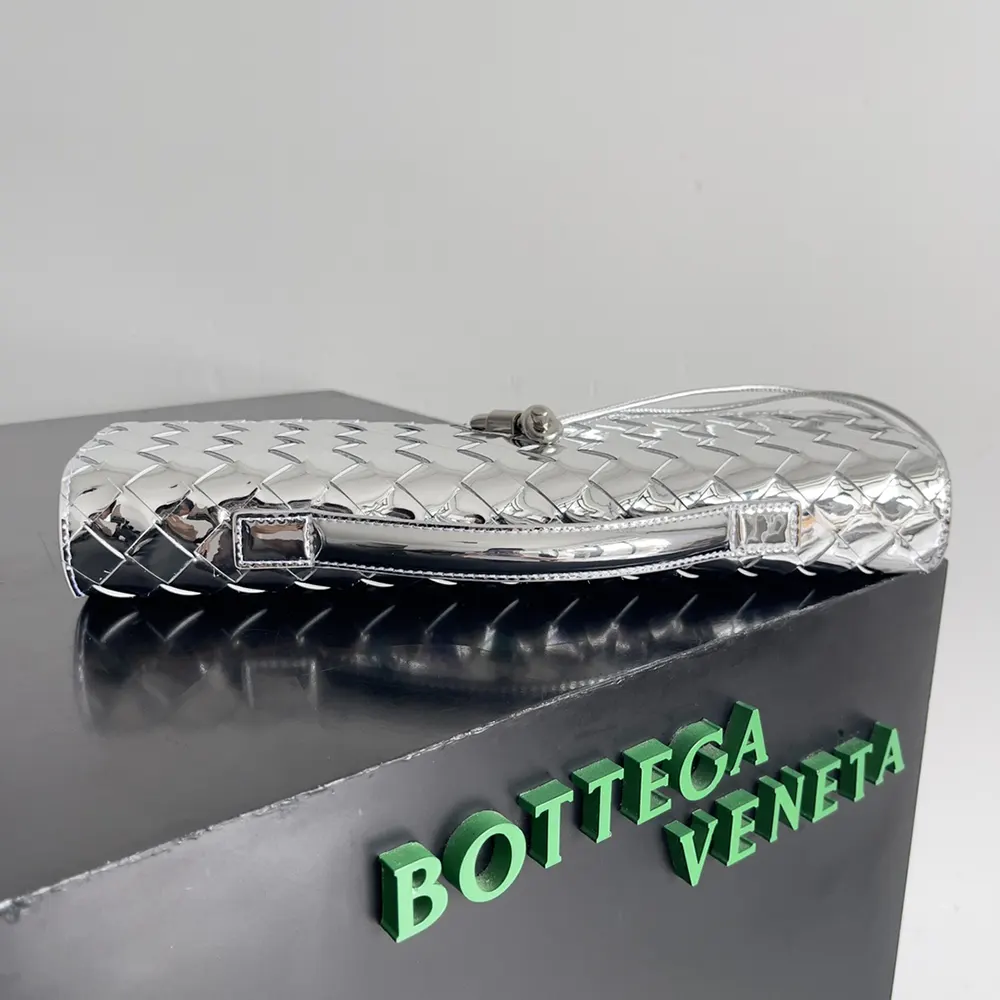 Bottega Veneta Women Andiamo Clutch in Intrecciato Leather-Silver - image 6