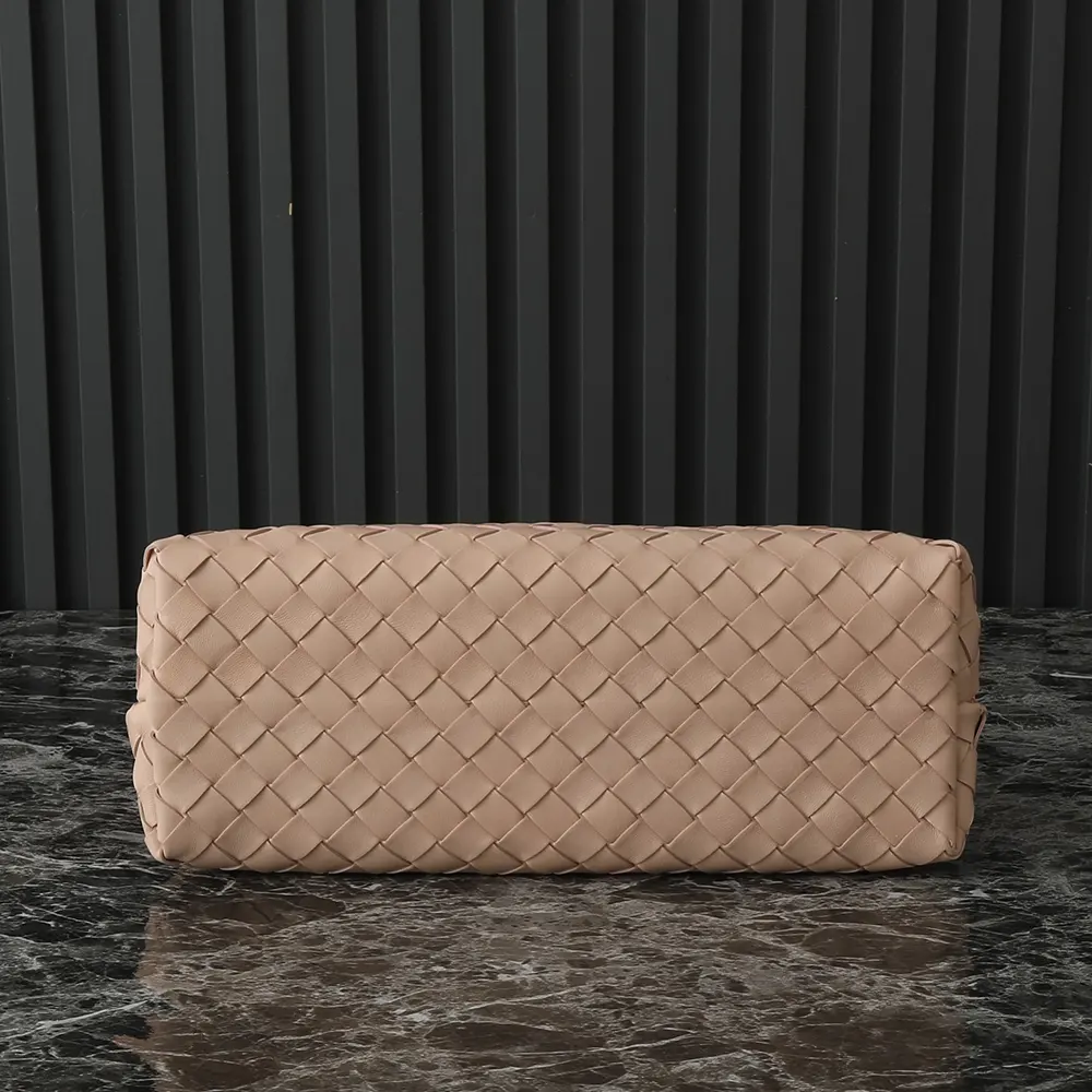 Bottega Veneta Women Medium Andiamo in Supple Intrecciato Leather-Pink - image 6