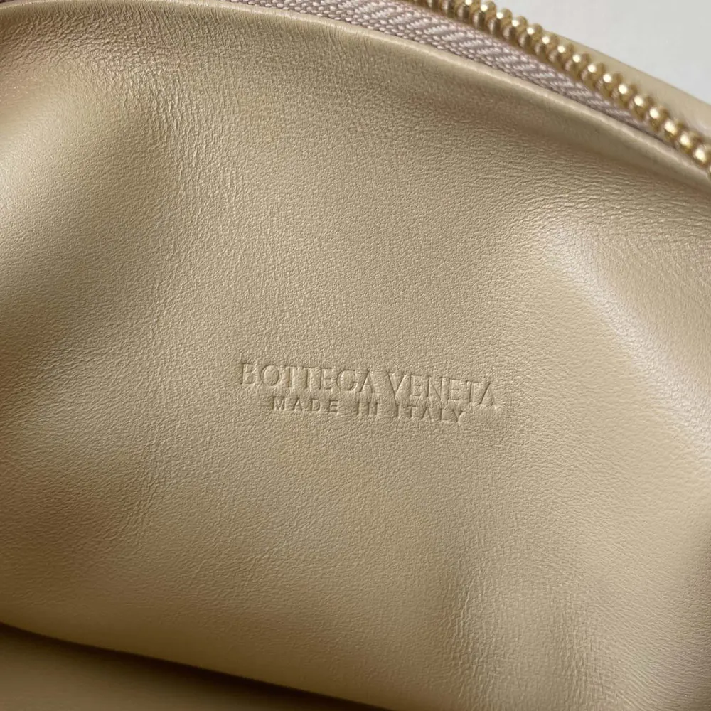 Bottega Veneta Women Small Jodie-Natural - image 10