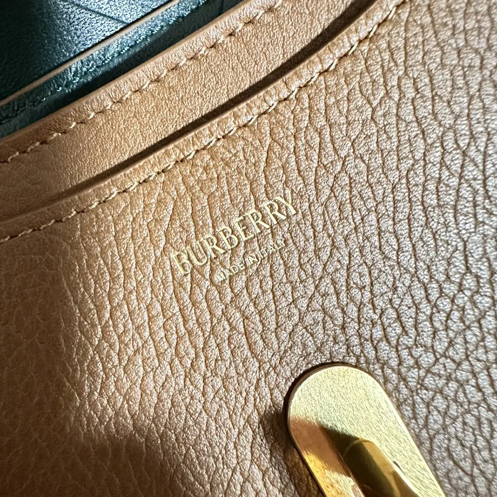 Burberry Women Medium Rocking Horse Bag - image 10
