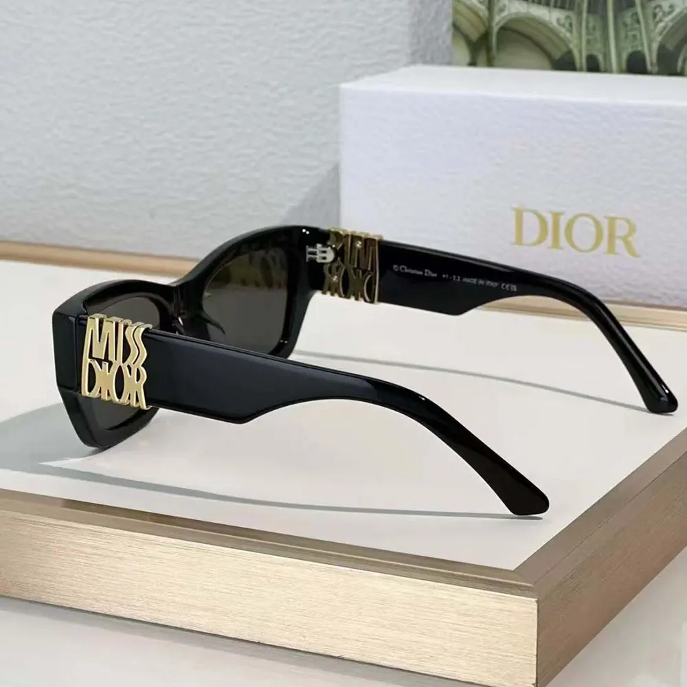 Dior Unisex MissDior S2I Square Sunglasse-Black - image 4