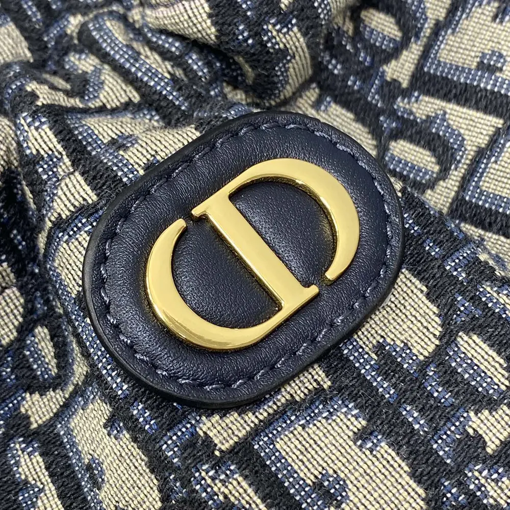 Dior Women 30 Montaigne Mini Bucket Bag with Drawstring - image 9