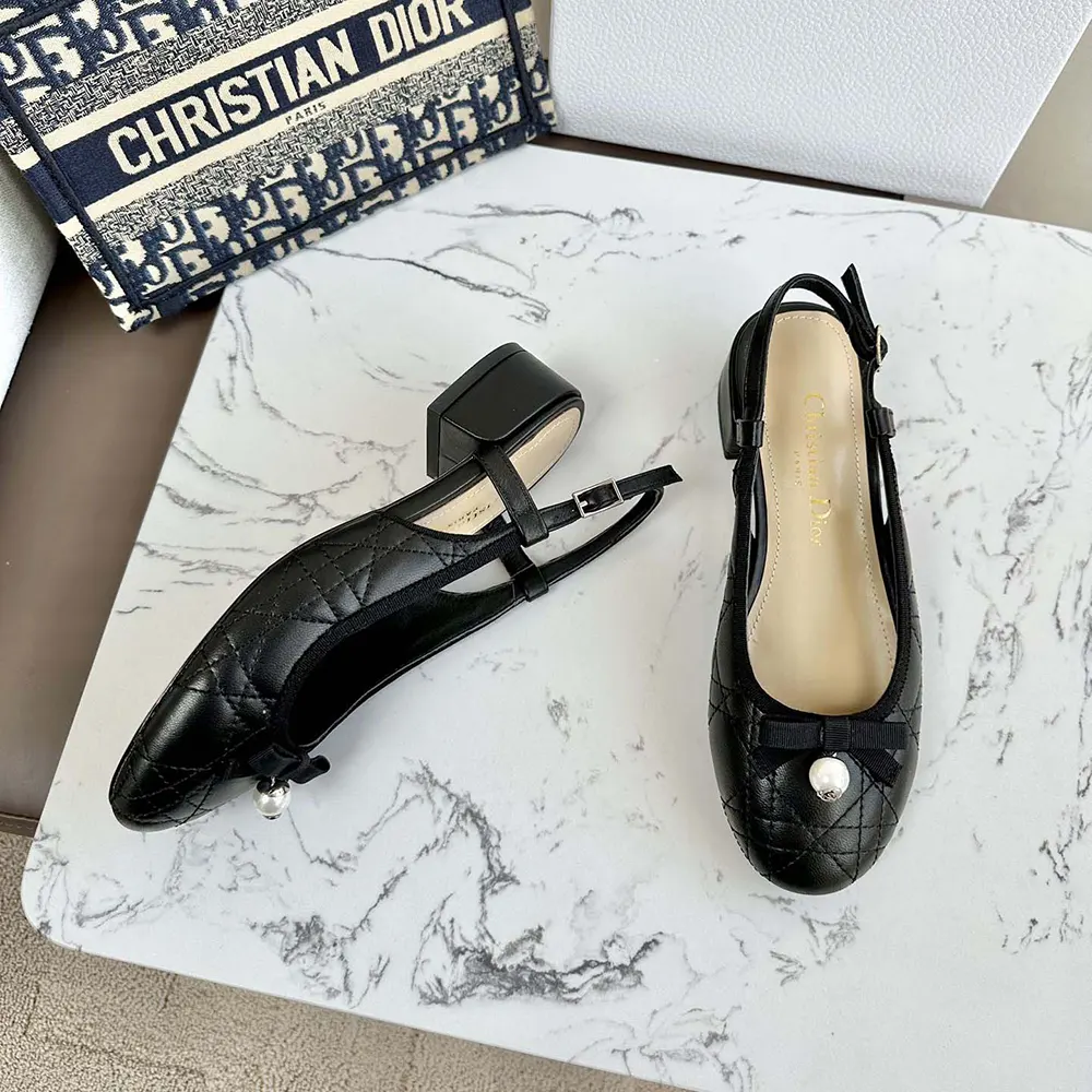 Close-up detail of quilted cannage stitching on Dior Women Ballet Slingback Pump