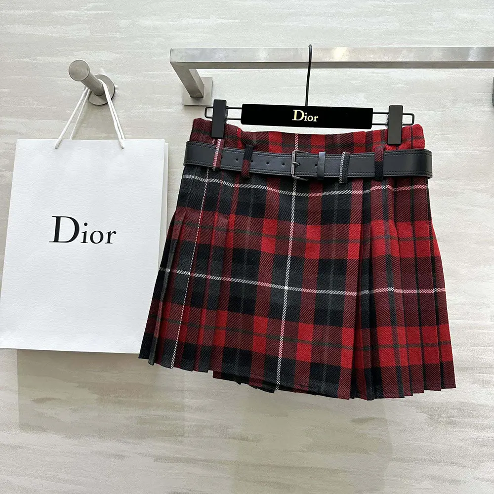 Close-up of signature Check’n’Dior pattern on Dior Women Belted Short Kilt