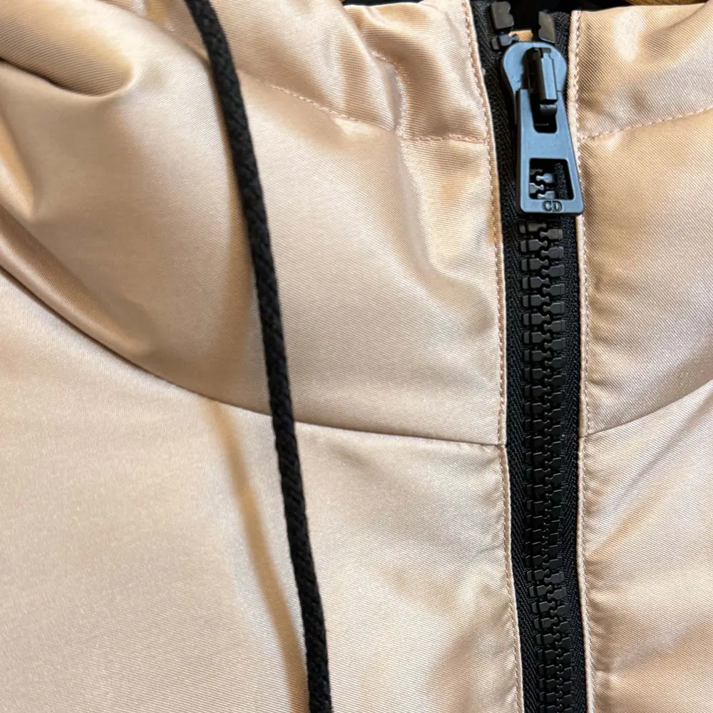 Dior Women DiorAlps Hooded Cropped Puffer Jacket Pink Quilted Technical Fabric - image 7