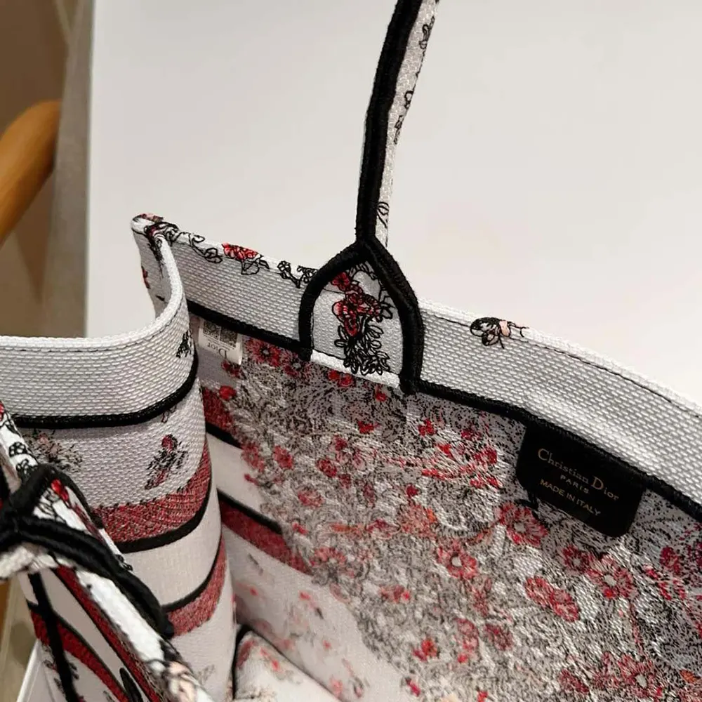 Dior Women Dioramour Medium Dior Book Tote Latte Embroidery - image 10