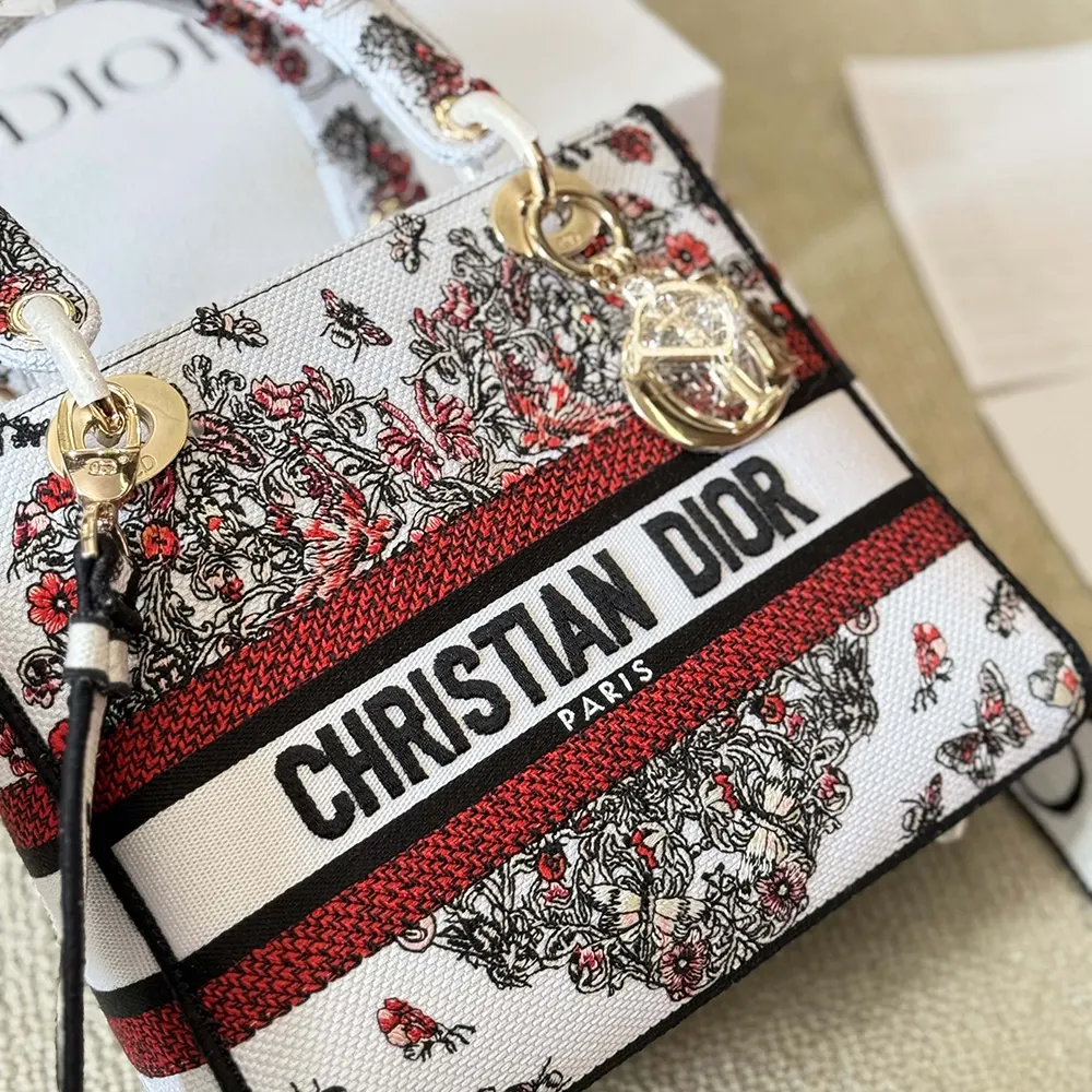 Dior Women Dioramour Medium Lady D-Lite Bag White Embroidery - image 10