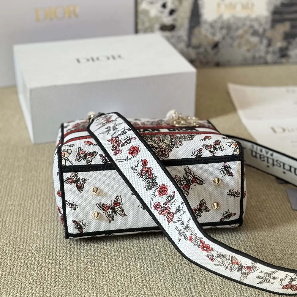 Dior Women Dioramour Medium Lady D-Lite Bag White Embroidery - image 9