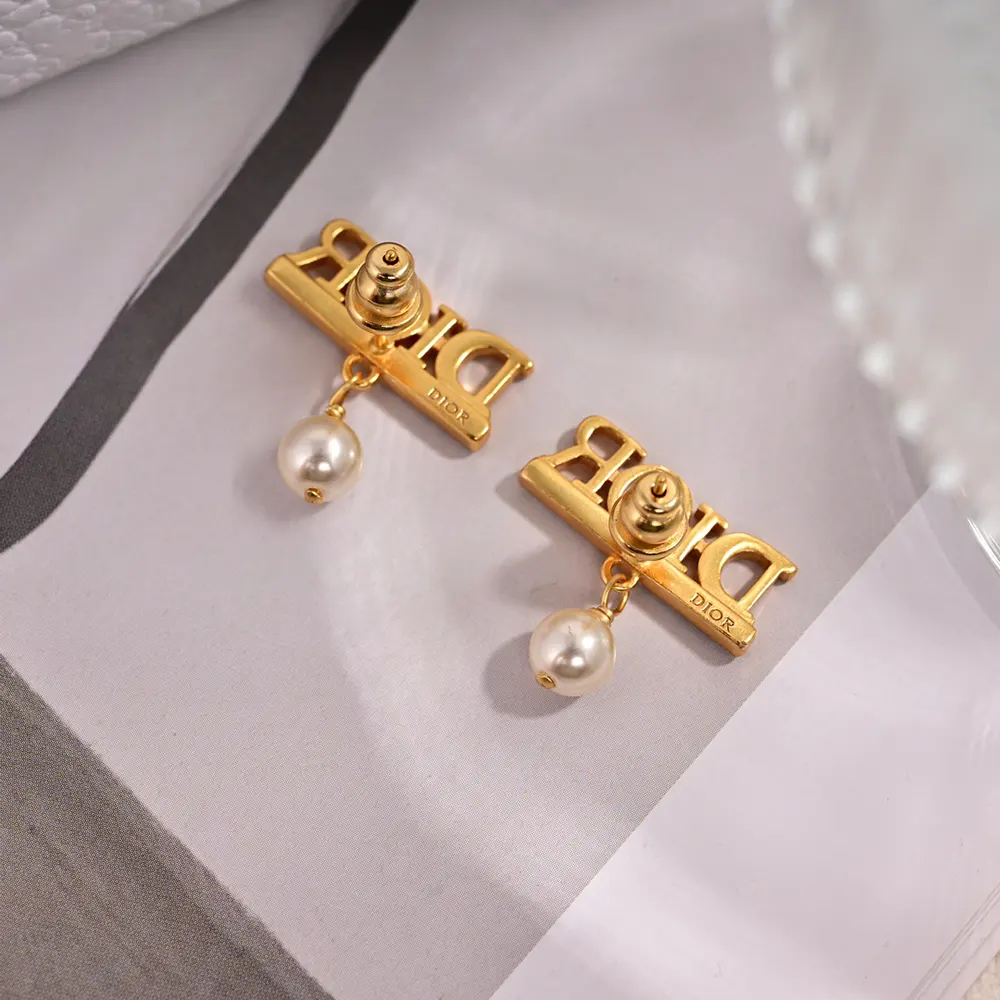Dior Women Dio(r)evolution Earrings Gold-Finish Metal with White Resin Pearls and Silver-Tone Crystals - image 6