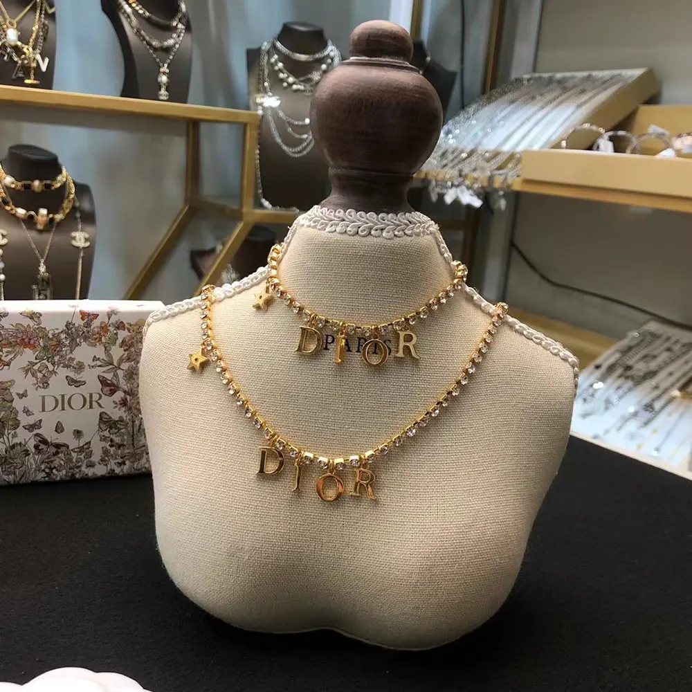 Side angle showing lobster clasp on Dior Women Dio(r)evolution Necklace