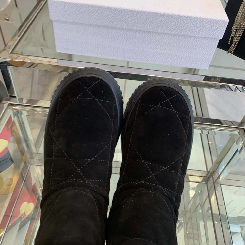 Dior Women Frost Ankle Boot Black Cannage Suede and Ecru Lambskin Shearling - image 8