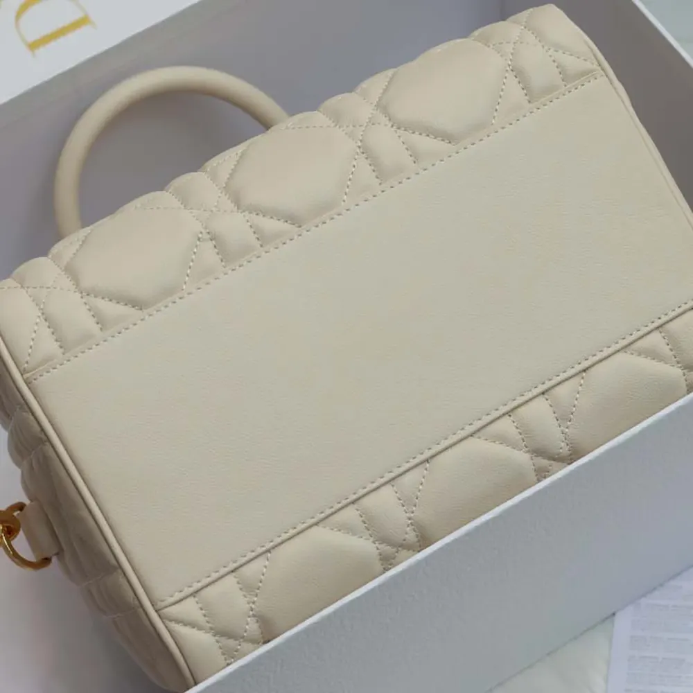 Dior Women Groove 25 Bag Dusty Ivory Macrocannage Calfskin - image 5