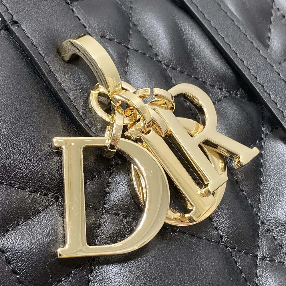 Dior Women Medium Dior Toujours Vertical Tote Bag Black Macrocannage Calfskin - image 9