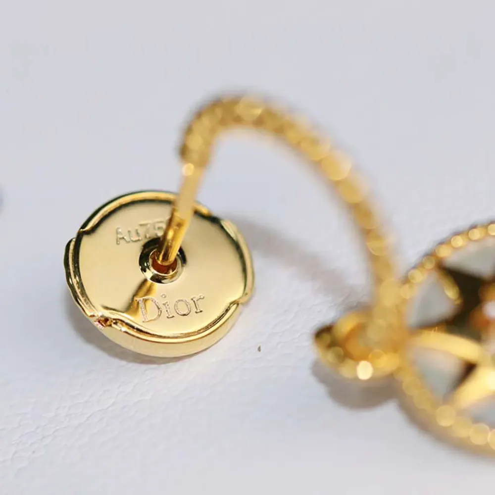 Dior Women Rose des Vents Earrings Yellow Gold Diamonds and Mother-of-Pearl - image 6