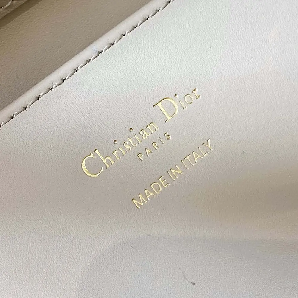 Dior Women Small Dior Toujours Vertical Tote Bag Powder Beige Macrocannage Calfskin - image 10