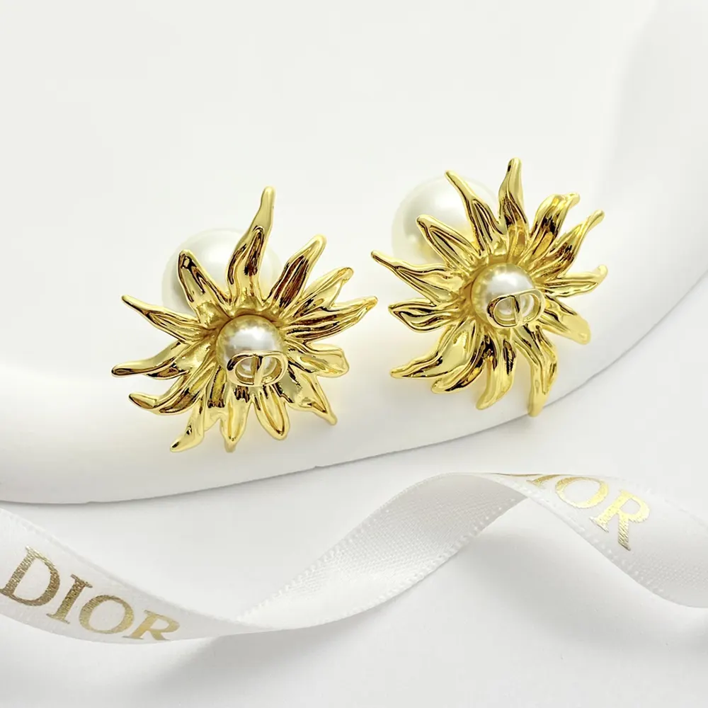 Dior Women Tribales Earrings Gold-Finish Metal and White Resin Pearls - image 7