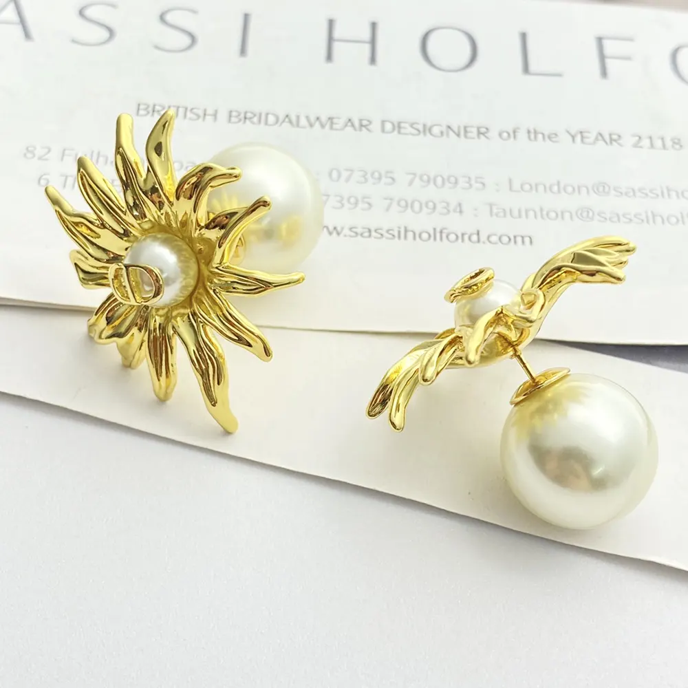 Dior Women Tribales Earrings Gold-Finish Metal and White Resin Pearls - image 5