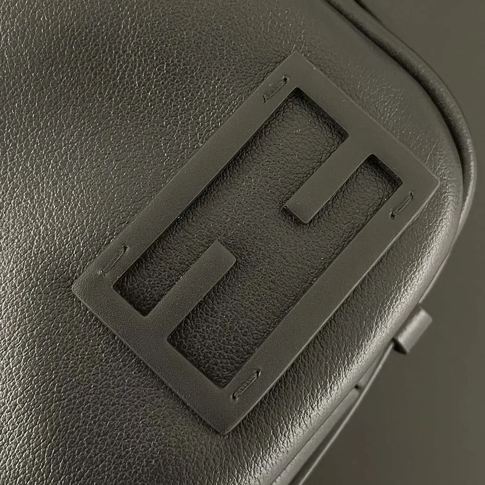 Fendi Unisex Simply Fendi Medium Black Leather Bag - image 8