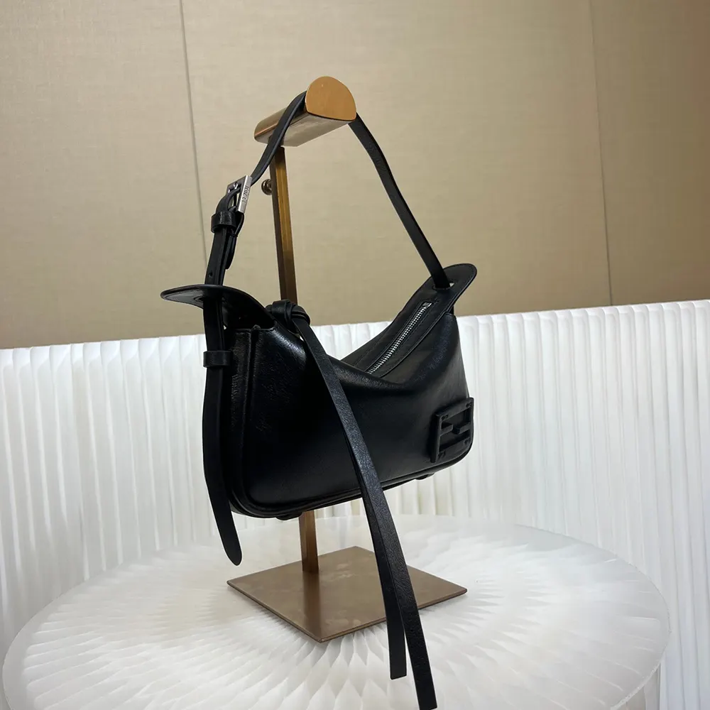 Fendi Unisex Simply Fendi Mini Black Leather Mini-bag - image 4