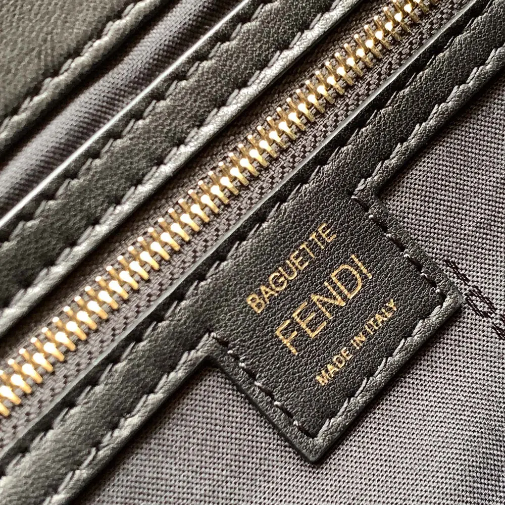 Fendi Women Medium Baguette Black Leather Bag - image 10