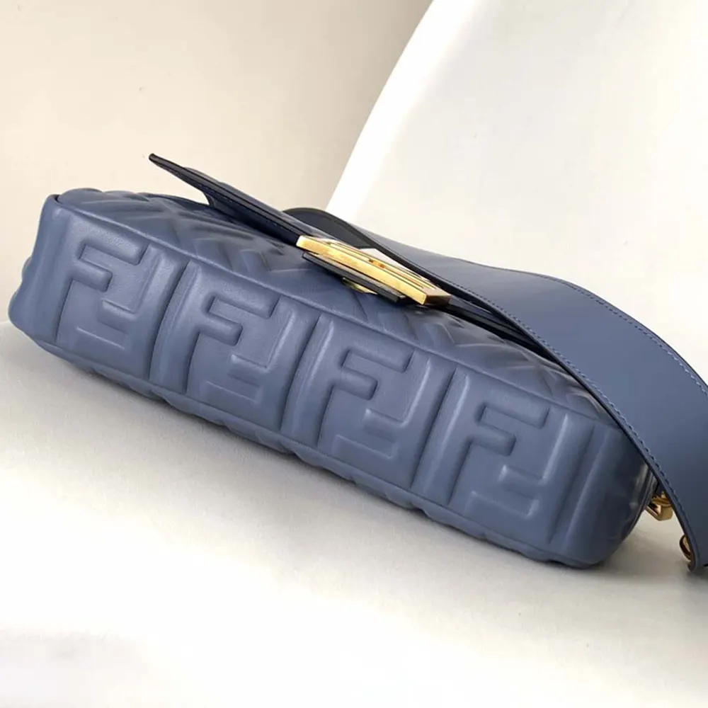 Fendi Women Medium Baguette Blue Leather Bag - image 6