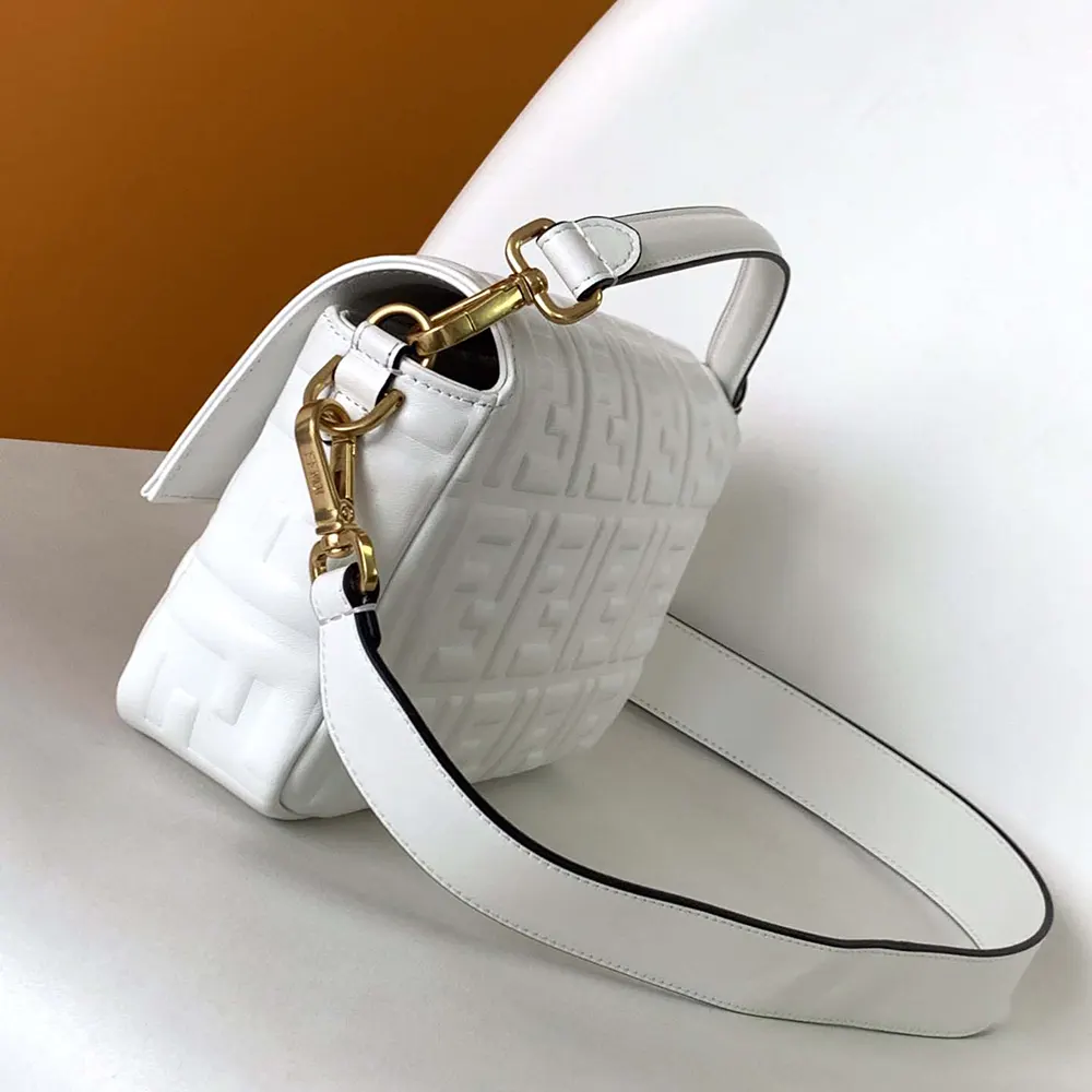 Fendi Women Medium Baguette White Leather Bag - image 4