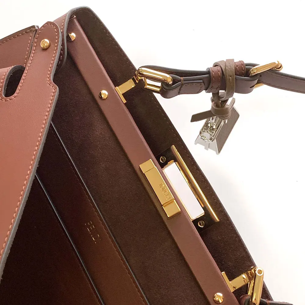 Fendi Women Peekaboo Soft Large Dark Brown Leather Bag - image 8