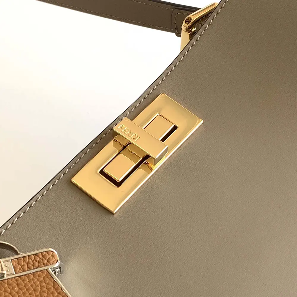 Fendi Women Peekaboo Soft Large Dove gray Leather Bag - image 10