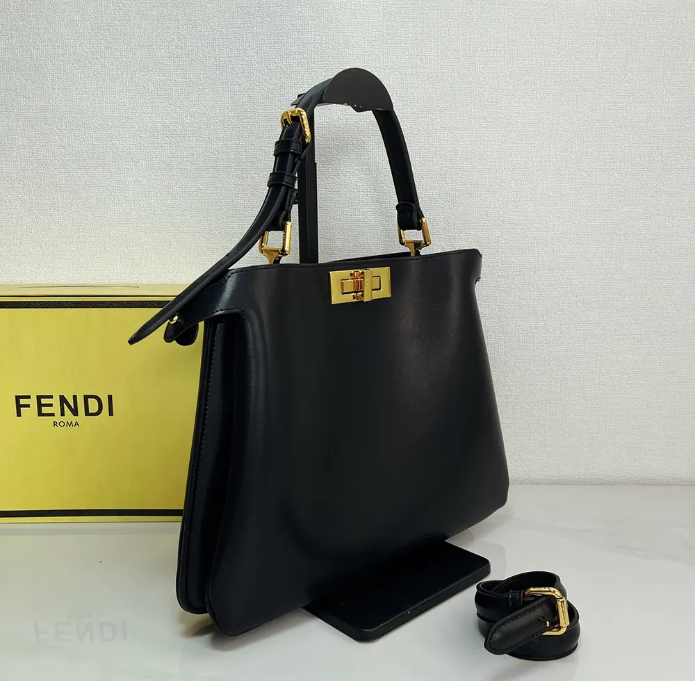 Fendi Women Peekaboo Soft Medium Black Leather Bag - image 4