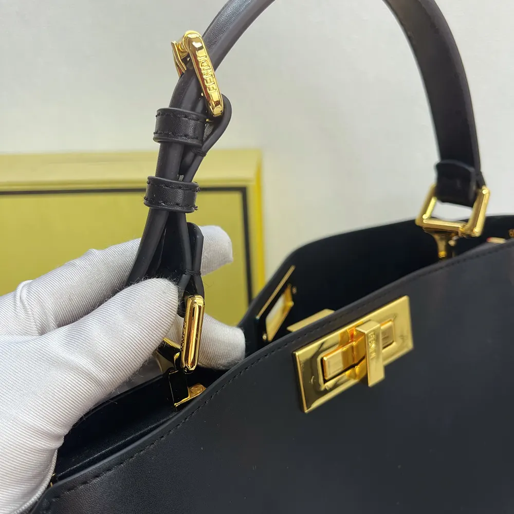 Fendi Women Peekaboo Soft Medium Black Leather Bag - image 7