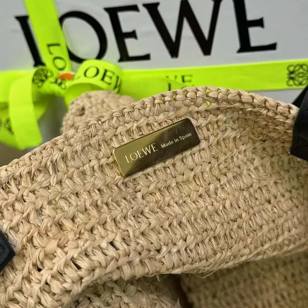 Loewe Women XL Puzzle Fold Tote in Raffia - image 7