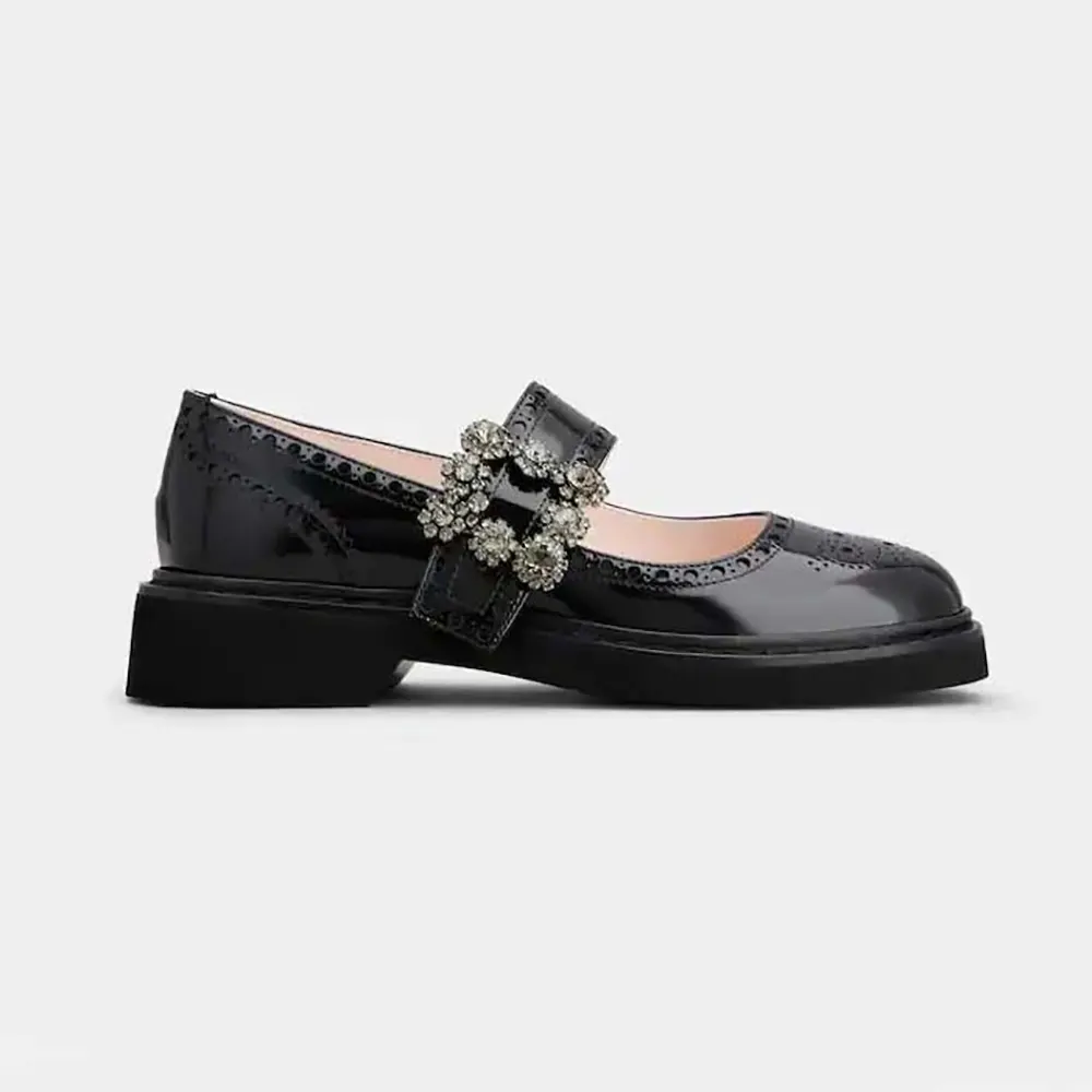 Side view of Roger Vivier Women Viv’ Rangers Mary Janes in Leather-Black